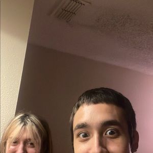 Meet your Posher, Aaron